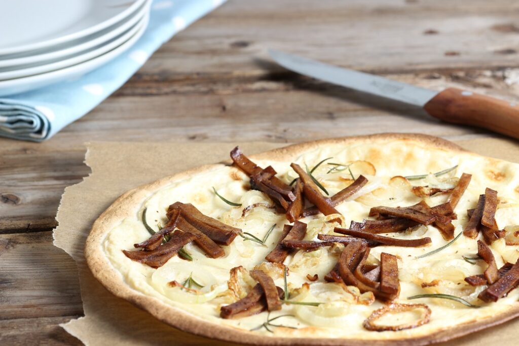 Zwiebel-Flammkuchen – Veganes Rezept – Wheaty